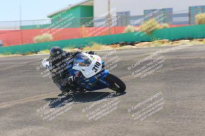 media/Jun-05-2022-WERA (Sun) [[64b01df28d]]/Race 13 senior superbike/